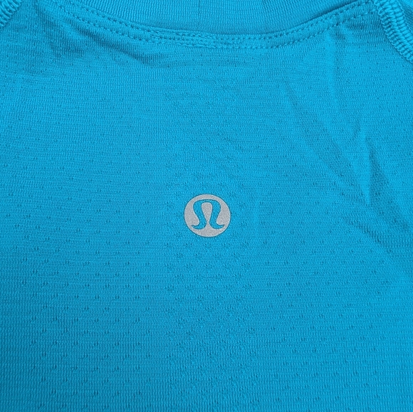 Lululemon Swiftly Tech Long Sleeved 2.0, Turquoise Tide, Size 6 - Picture 4 of 6